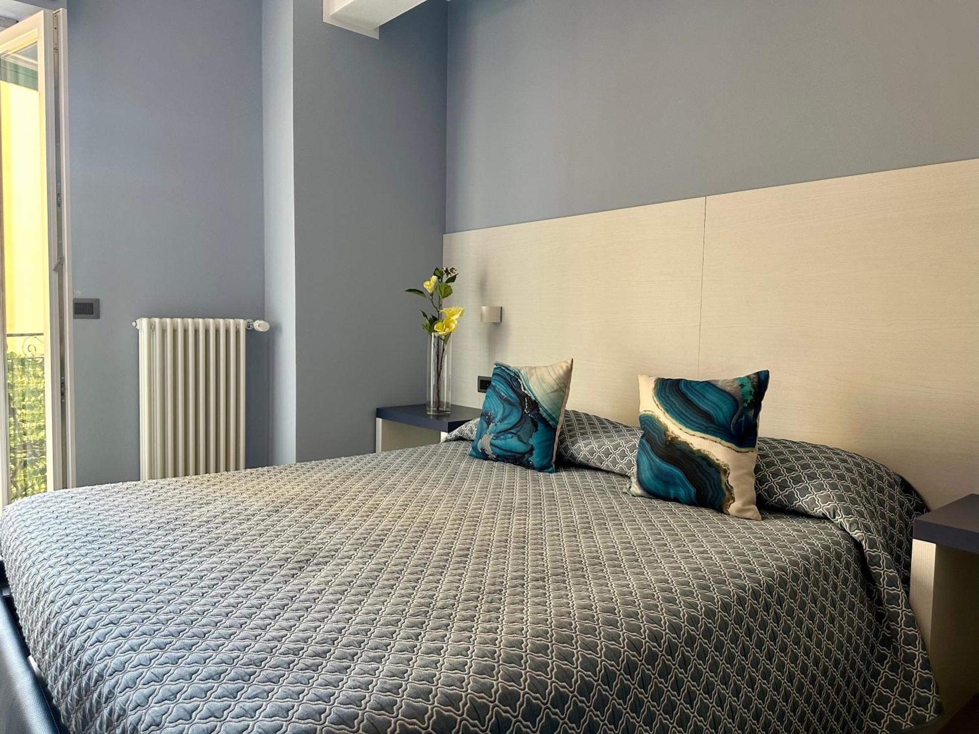 Real Rooms Dalia Специя Экстерьер фото