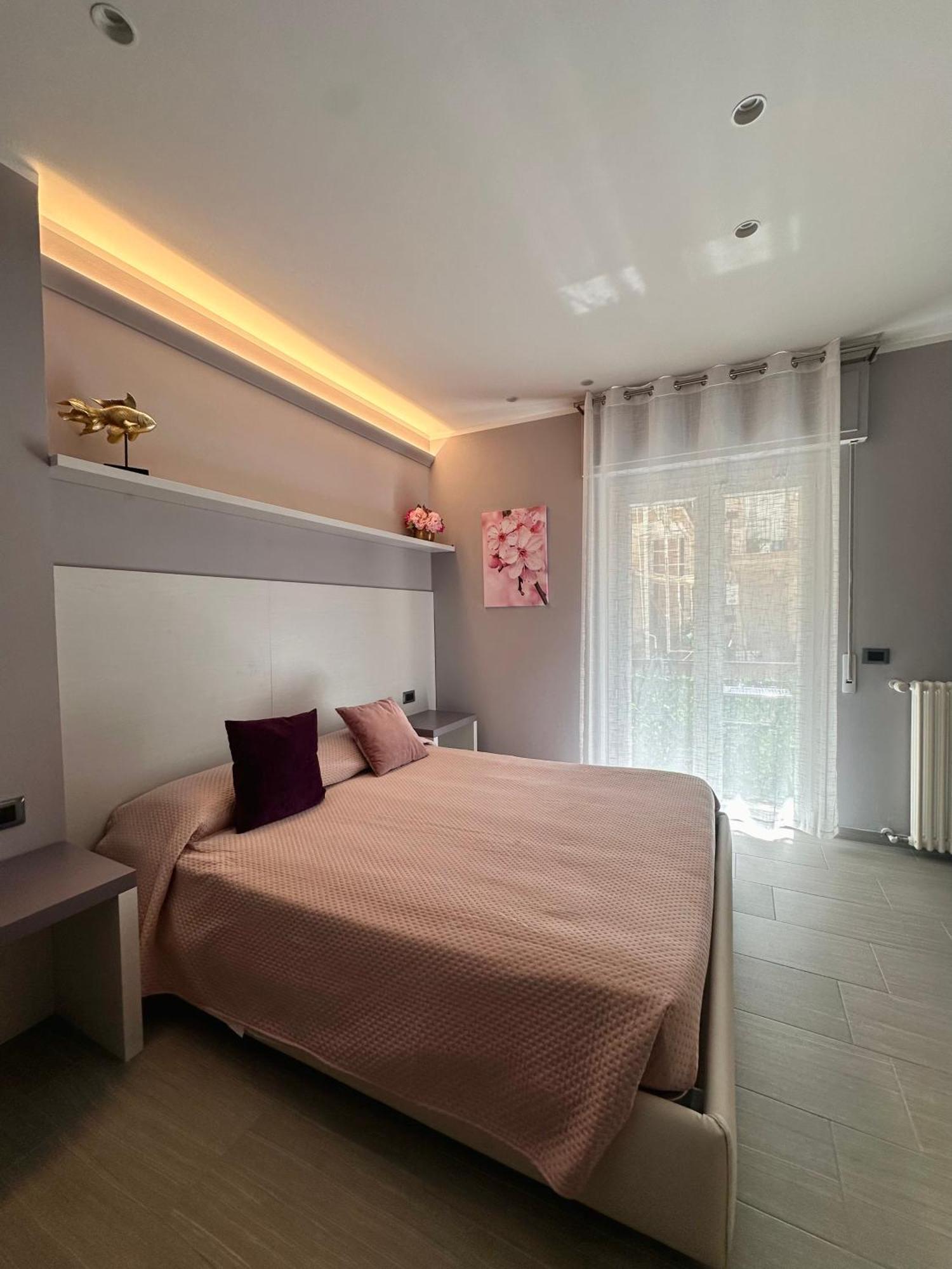 Real Rooms Dalia Специя Экстерьер фото