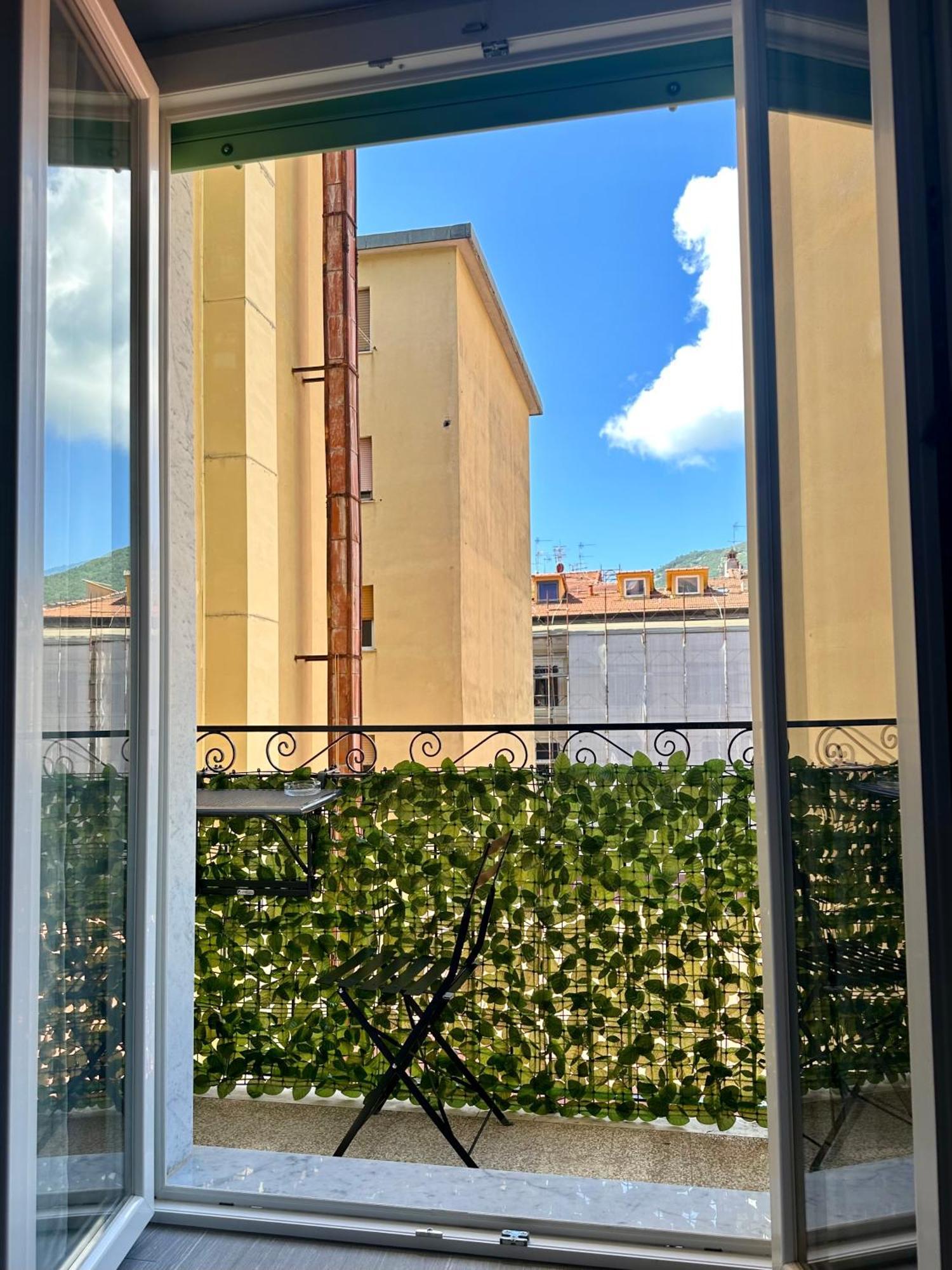 Real Rooms Dalia Специя Экстерьер фото
